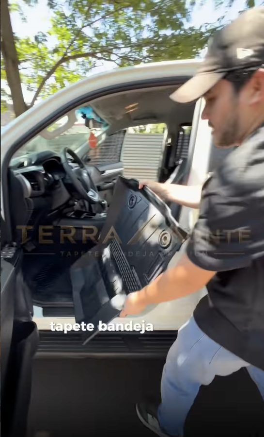 Tapete bandeja Terramonte instalado por cliente